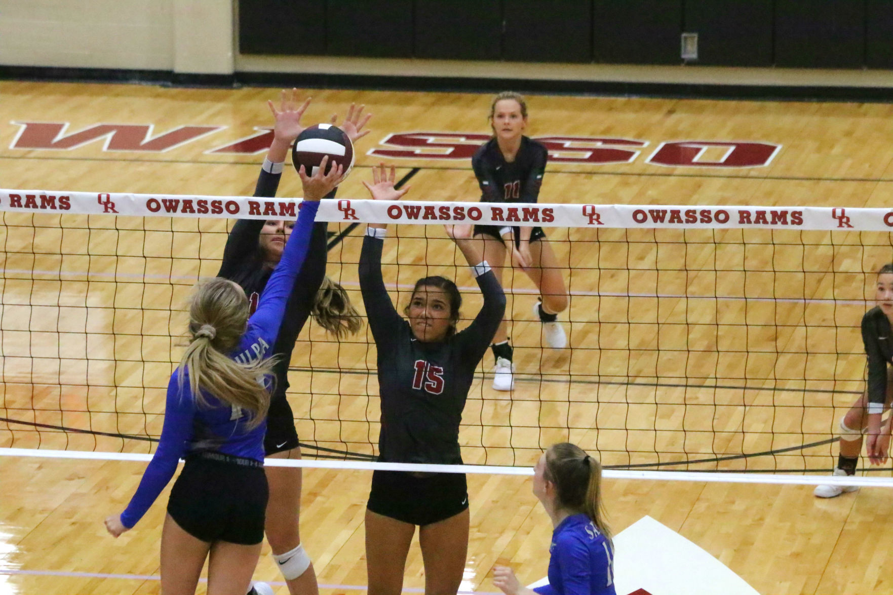 Owasso volleyball